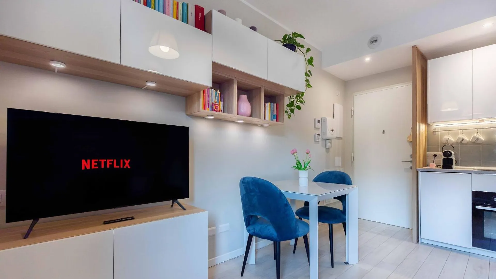 Luxury Apartment - Free Private - Parking Maestri Campionesi 16 Milan Italy
